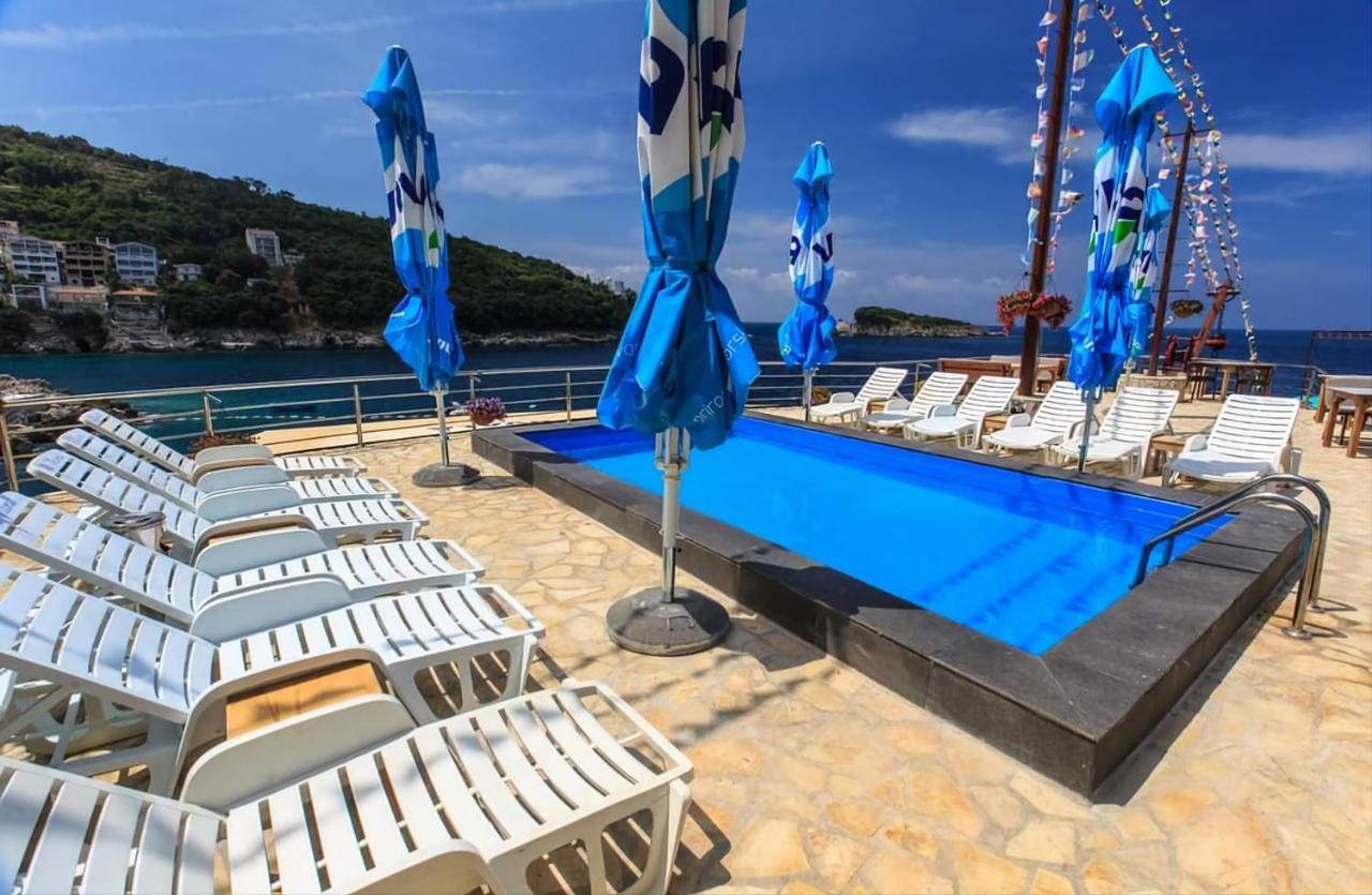 Hotel Victoria Bar Zewnętrze zdjęcie